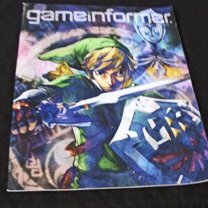 October 2011 Game Informer #222 Video Game Magazine